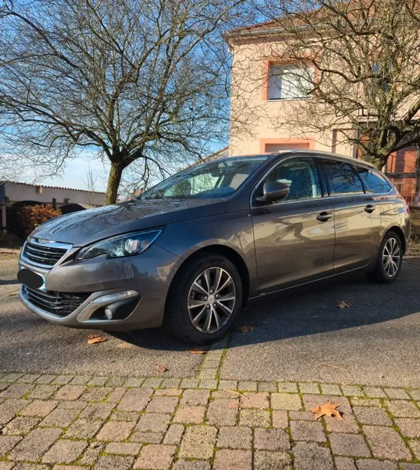 Peugeot 308 1.6 blue hdi 120 cv s\u0026s allure( 1er