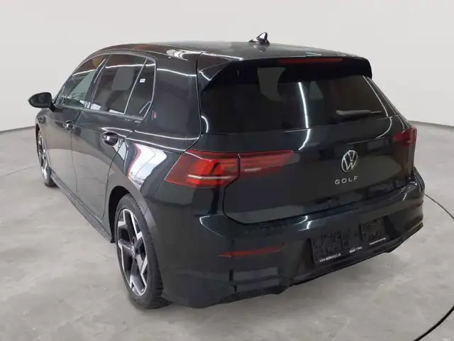 Volkswagen Golf view 5