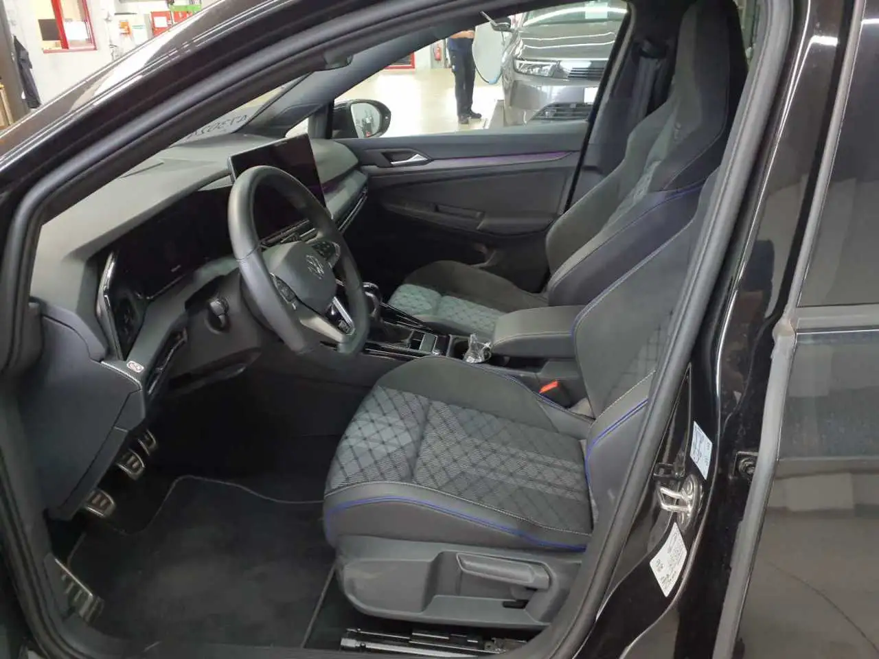 Volkswagen Golf 1.5 TSI R-Line KAM SHZ APP ACC, миниатюра 7