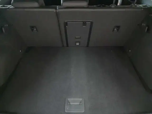 Volkswagen Golf view 15