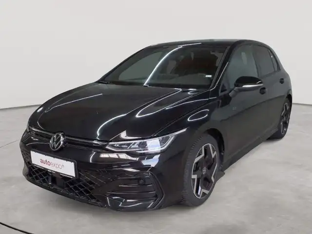 Volkswagen Golf view 2