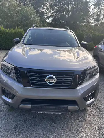 Nissan NP300 N-Guard Double Cab 4x4 AT