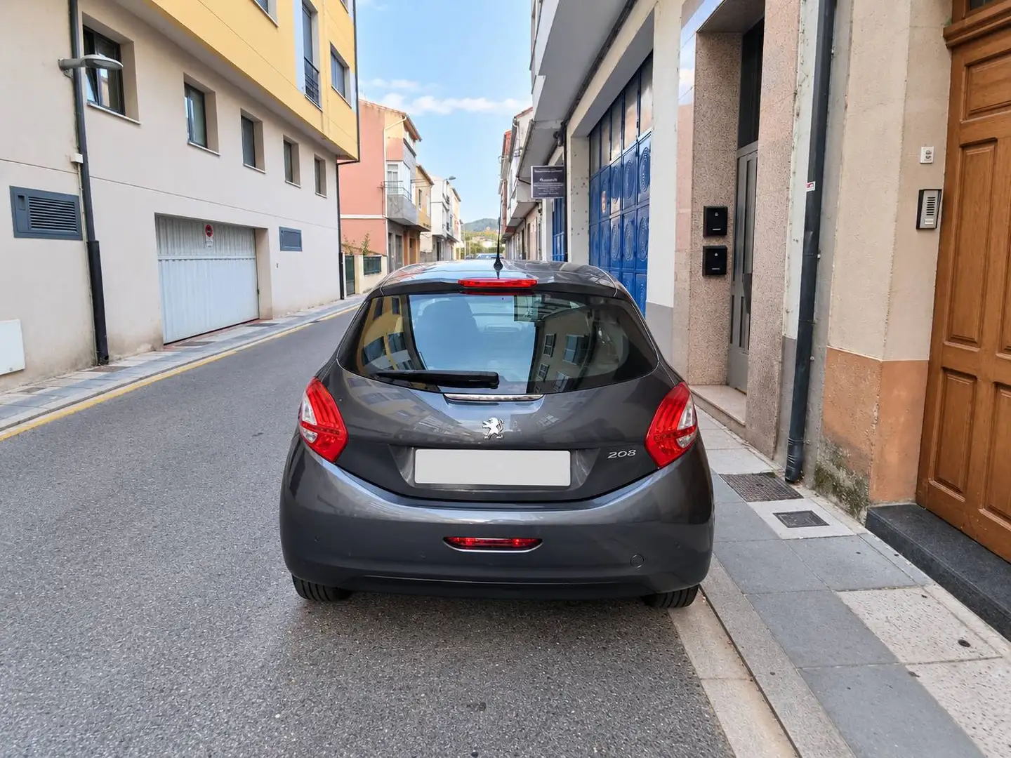 Peugeot 208 Allure Gris - 2