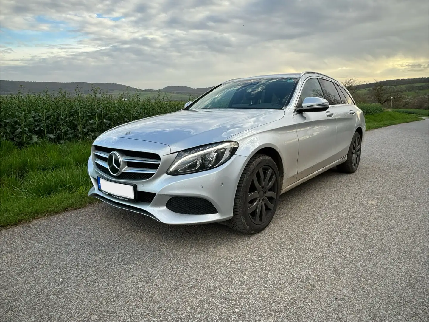 Mercedes-Benz C 220 d 4Matic T 9G-TRONIC Avantgarde Srebrny - 1