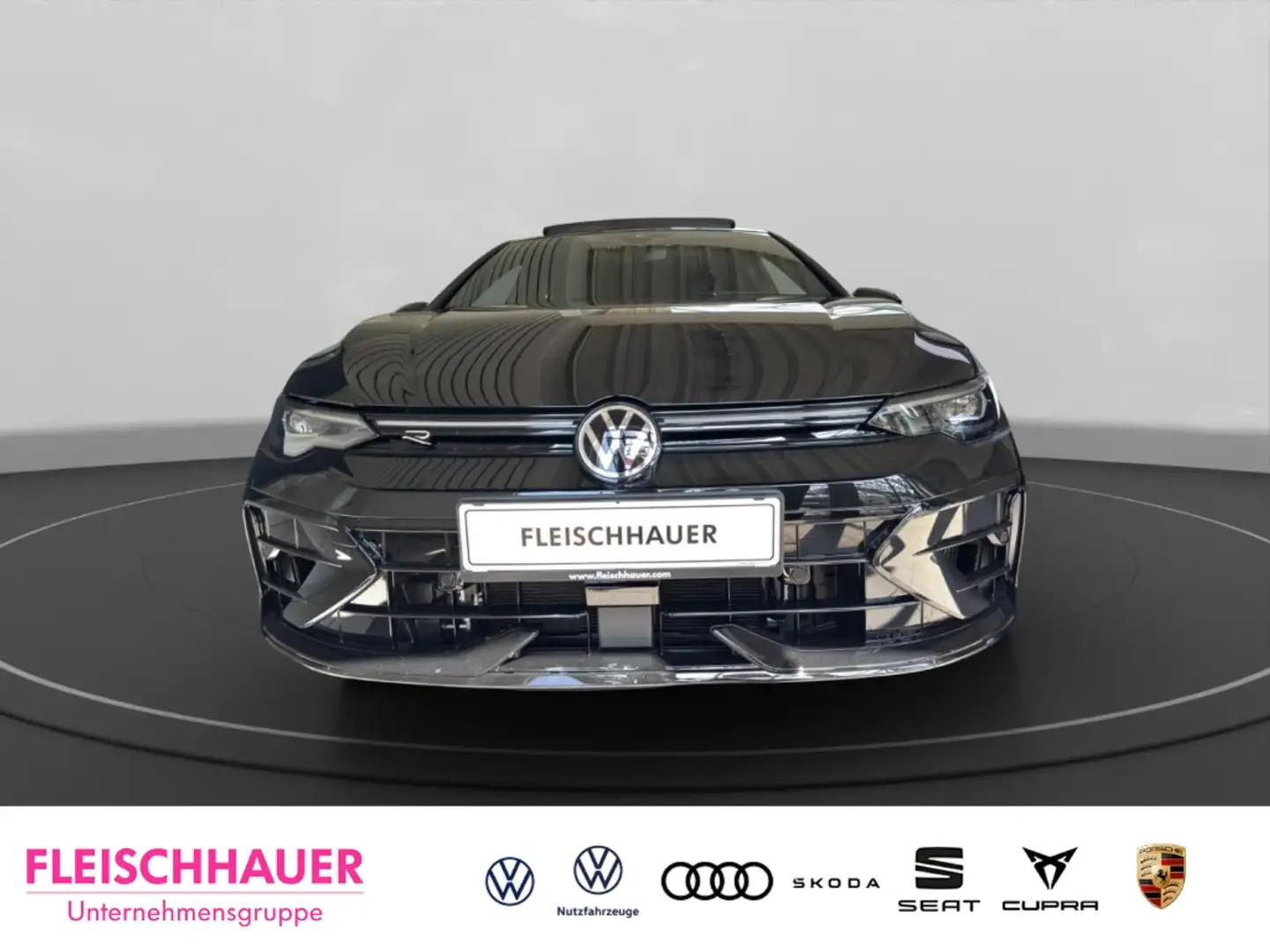 Volkswagen Golf R 4MOTION 333PS Pano R-Perfor. Navi 19 Zoll Zwart - 2