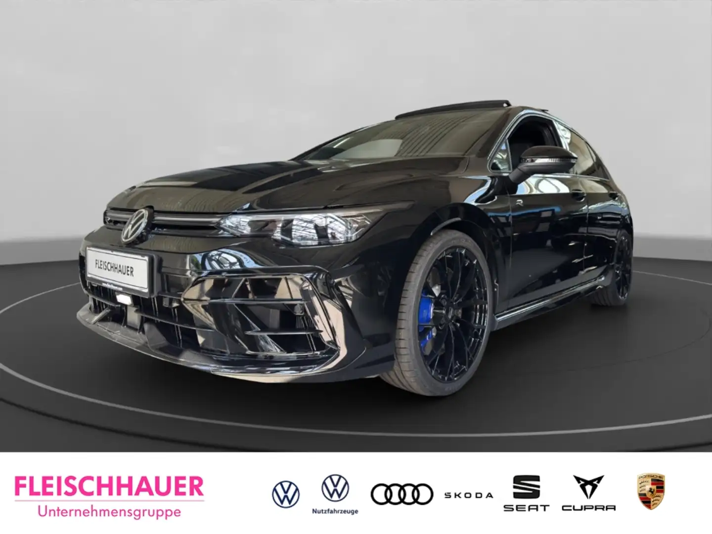 Volkswagen Golf R 4MOTION 333PS Pano R-Perfor. Navi 19 Zoll Zwart - 1