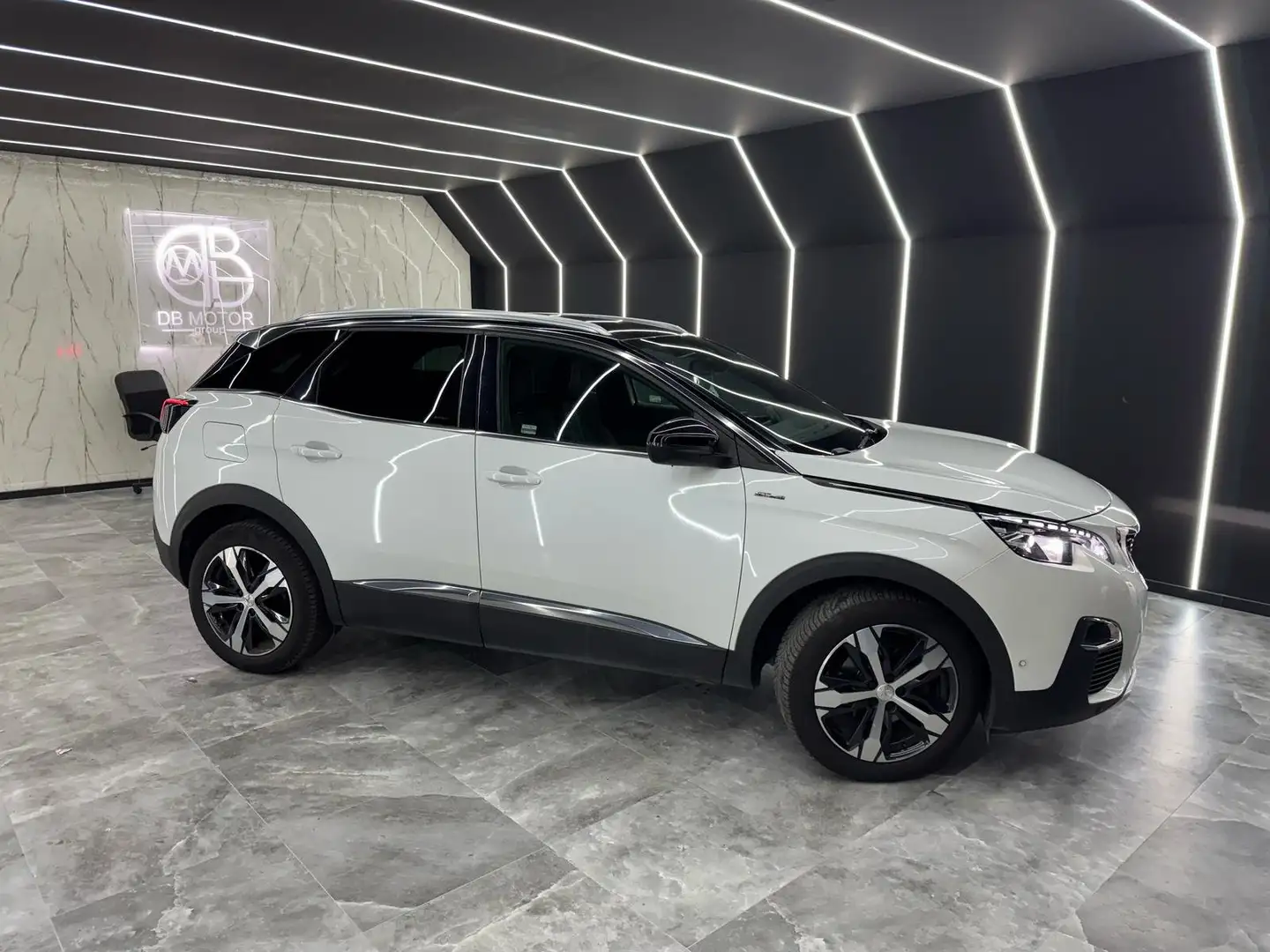 Peugeot 3008 3008 1.5 bluehdi GT Line Bianco - 2