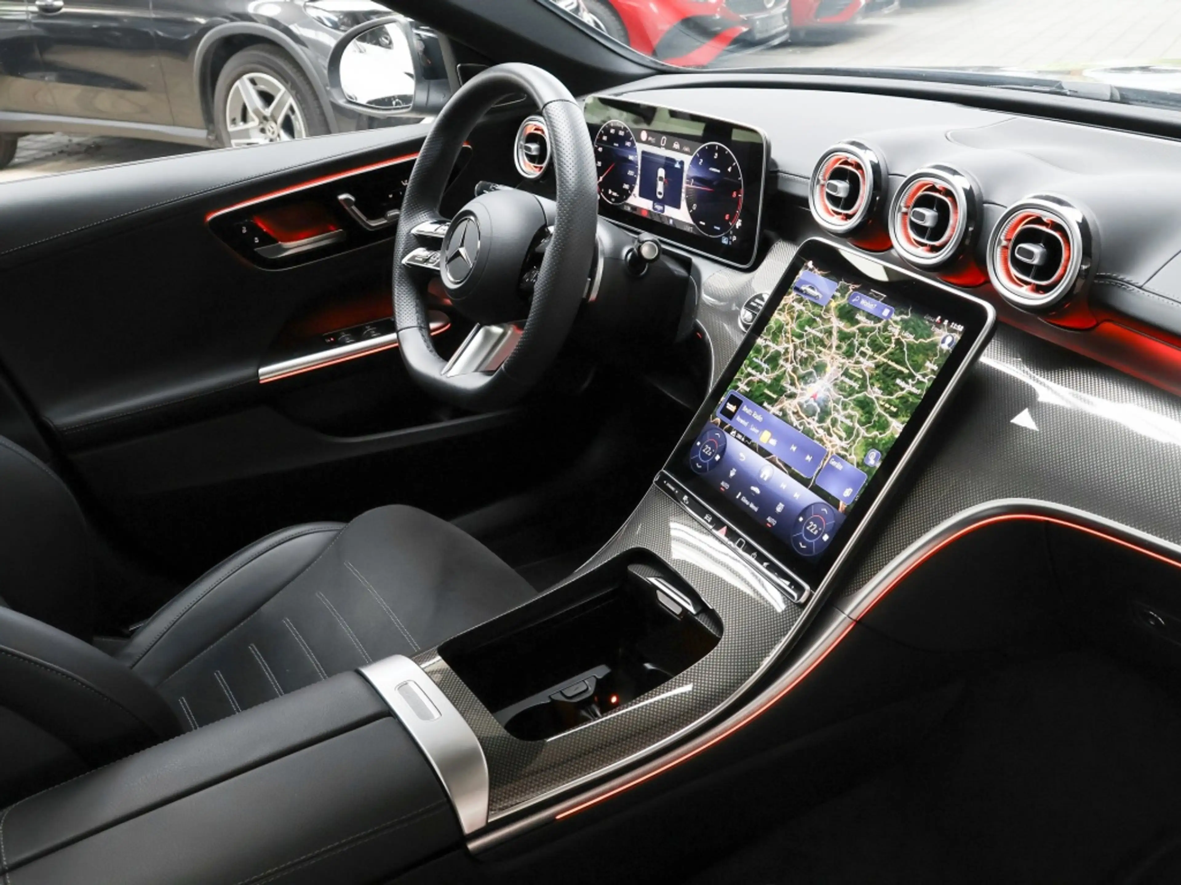Mercedes-Benz C 300 d 4M AMG-Sport/360/Pano/Burm/AHK/Distr/18" — photo 4