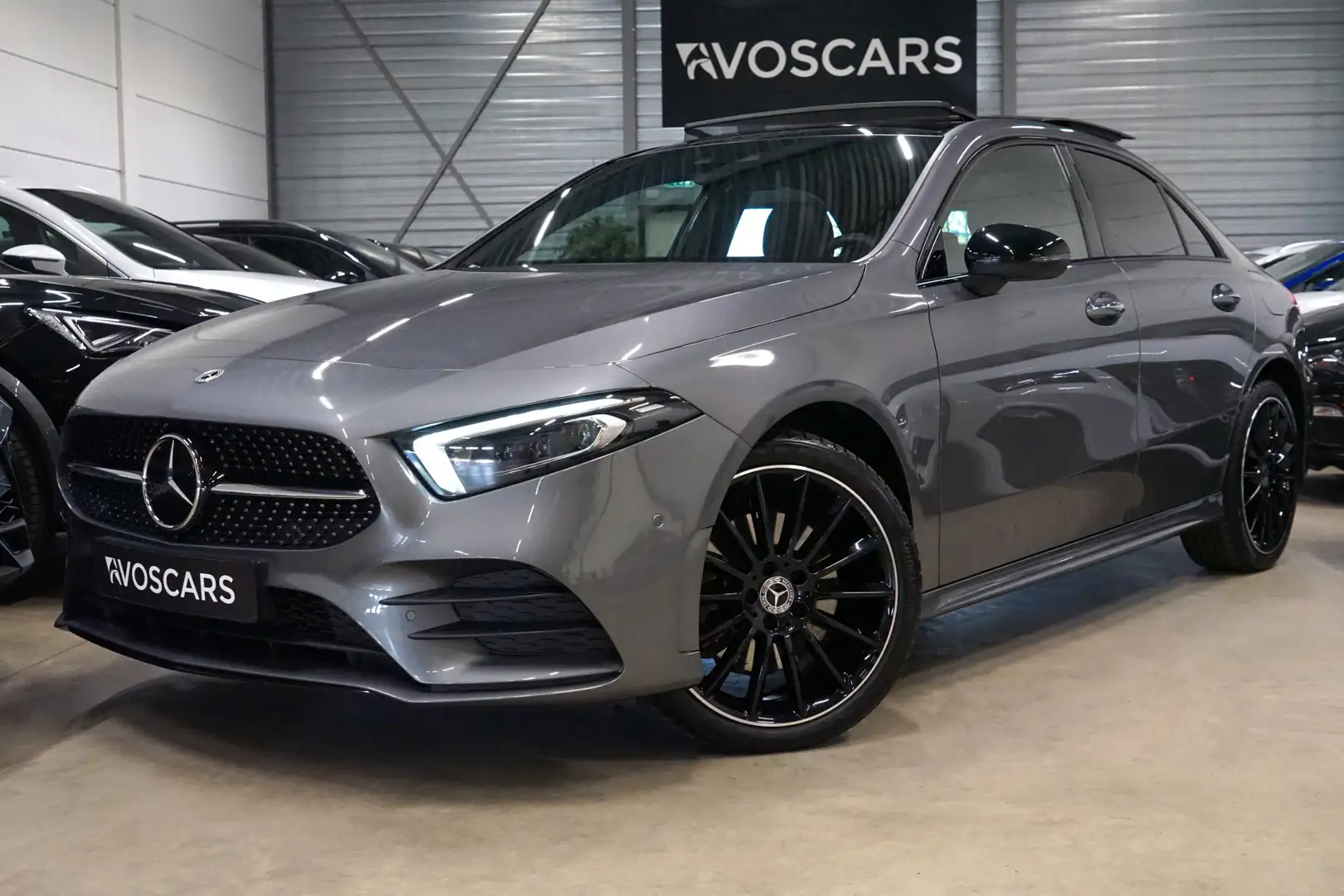 Mercedes-Benz A 250 e AMG Line * Junge Sterne - Pano - Widescreen - He Gris - 1