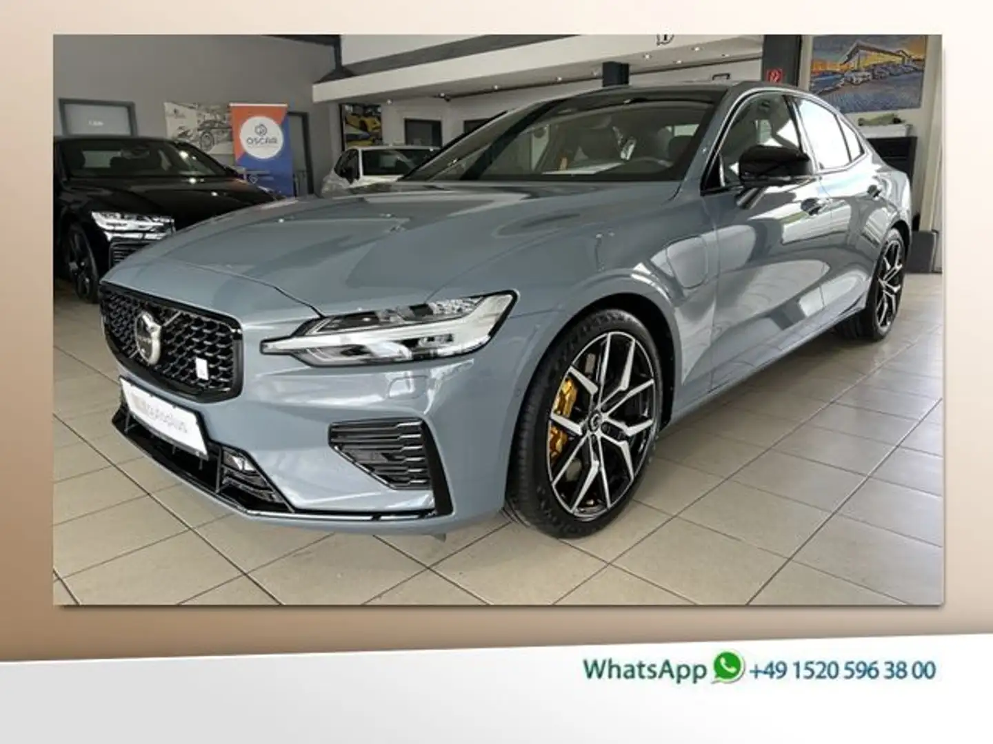 Volvo S60 T8 Polestar Engineered Recharge AWD B&W 360° Grijs - 1