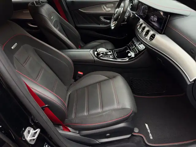 Mercedes-Benz E-Class view 12