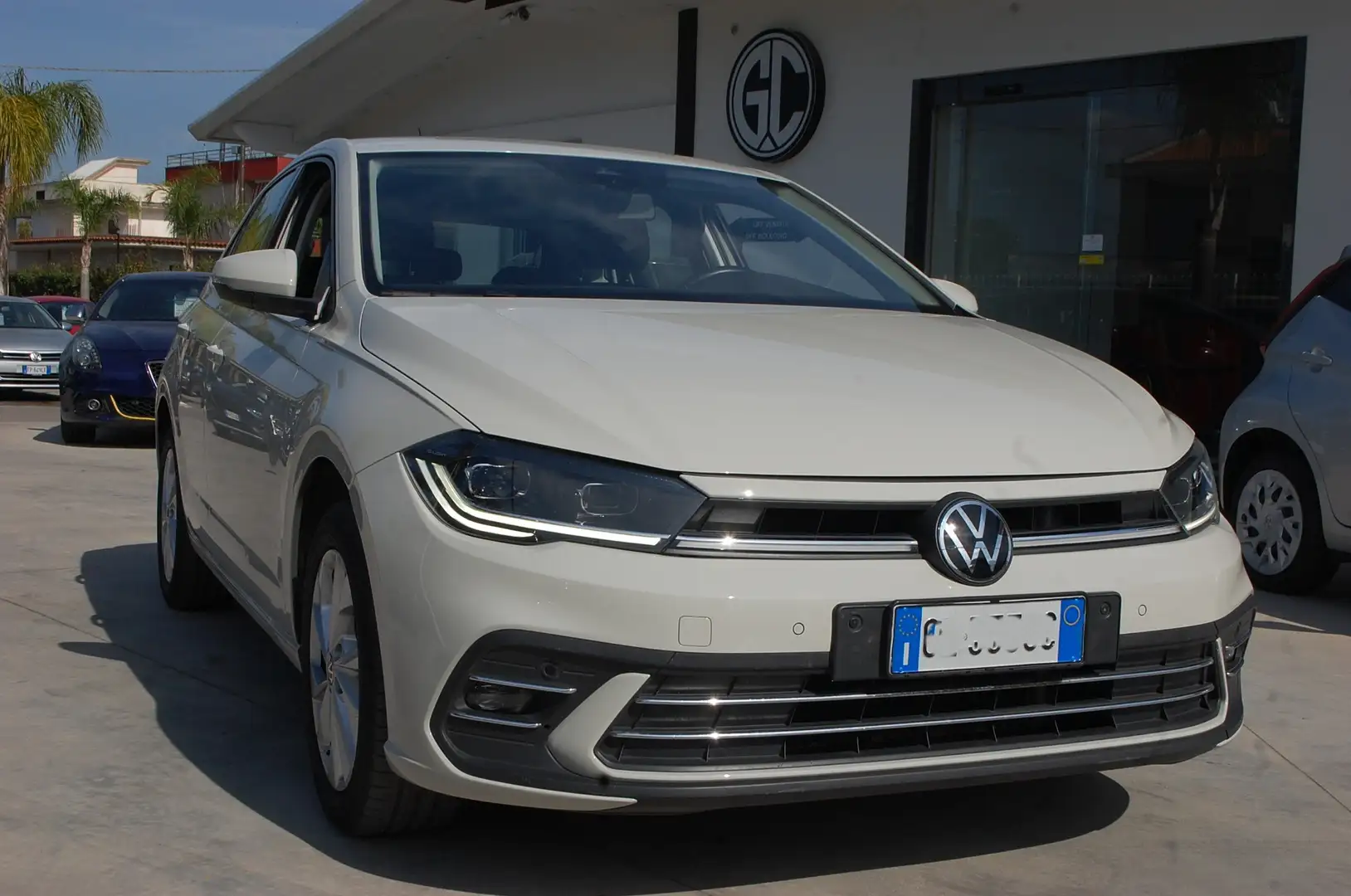 Volkswagen Polo 1.0 tsi Style 95CV Uff Italy IQ.Light Cockpit App Grigio - 1