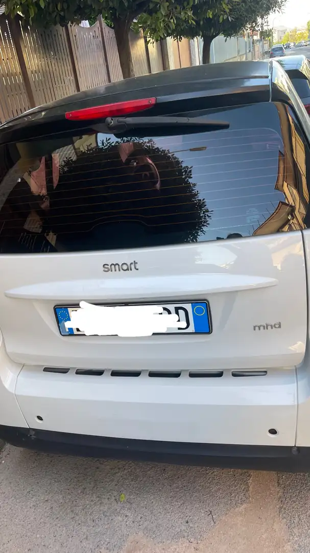 smart forTwo FORTWO COUPE MHD Bianco - 2