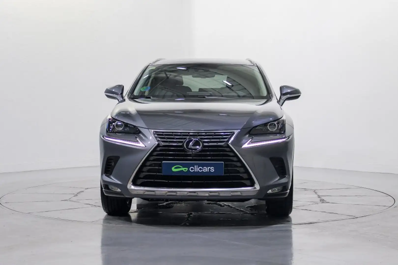 Lexus NX 300 300h Executive Navigation 4WD Gris - 2