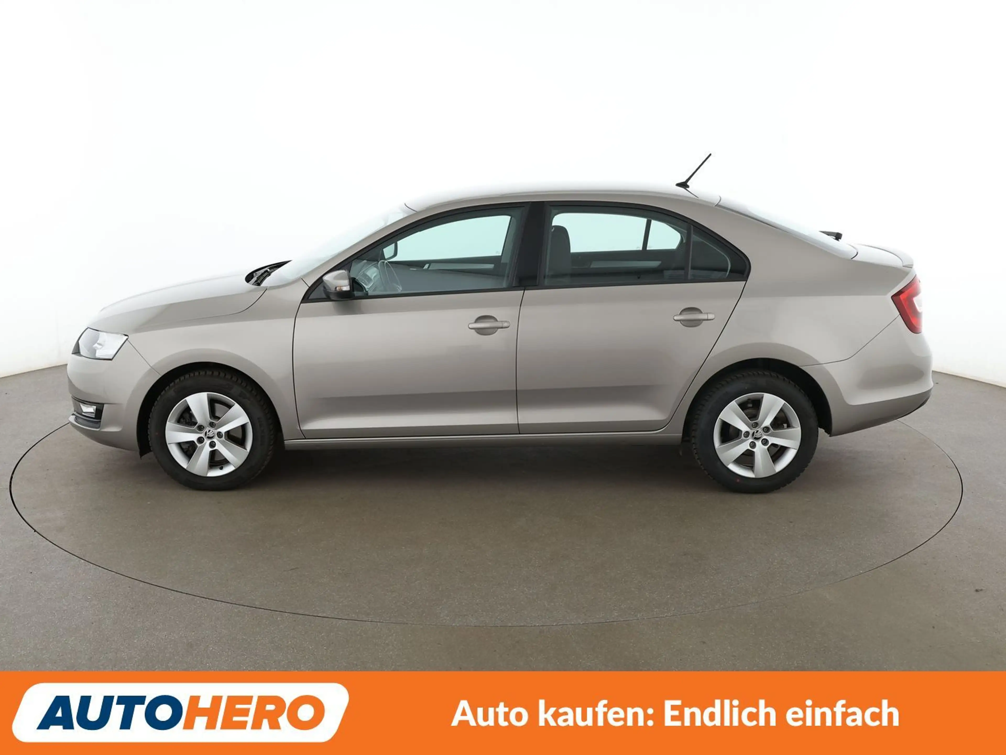 Skoda Rapid/Spaceback 1.4 TSI Ambition Aut.*TEMPOMAT*PDC*SHZ* — photo 3