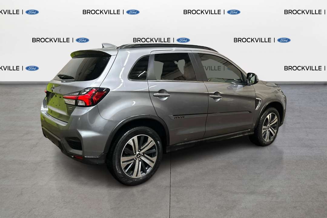 2022 Mitsubishi RVR GT  | AWD Heated Leather Sunroof BackUp Cam — снимка 1