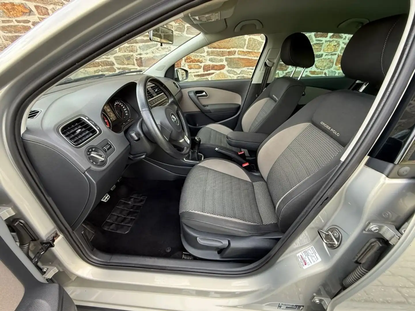 Volkswagen Polo Cross Polo 1.4 Cross Polo Béžová - 2