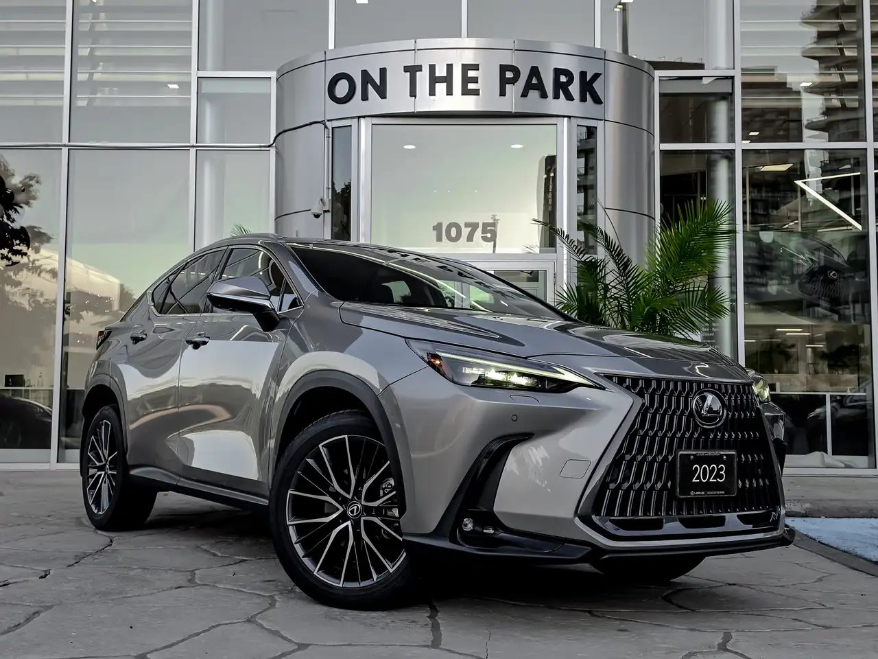 Lexus NX photo Lexus NX