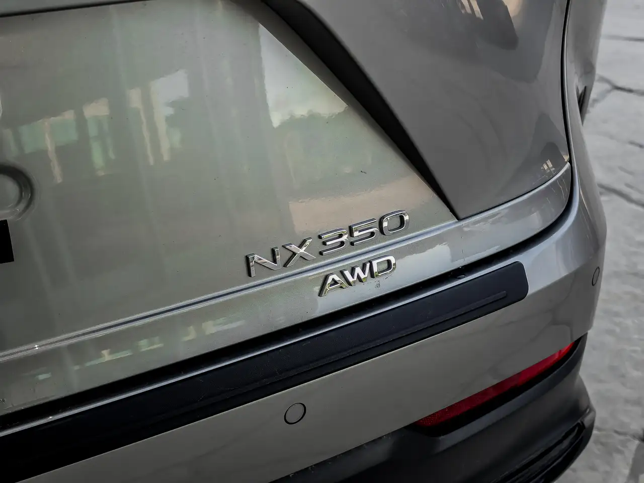 Lexus NX photo Lexus NX