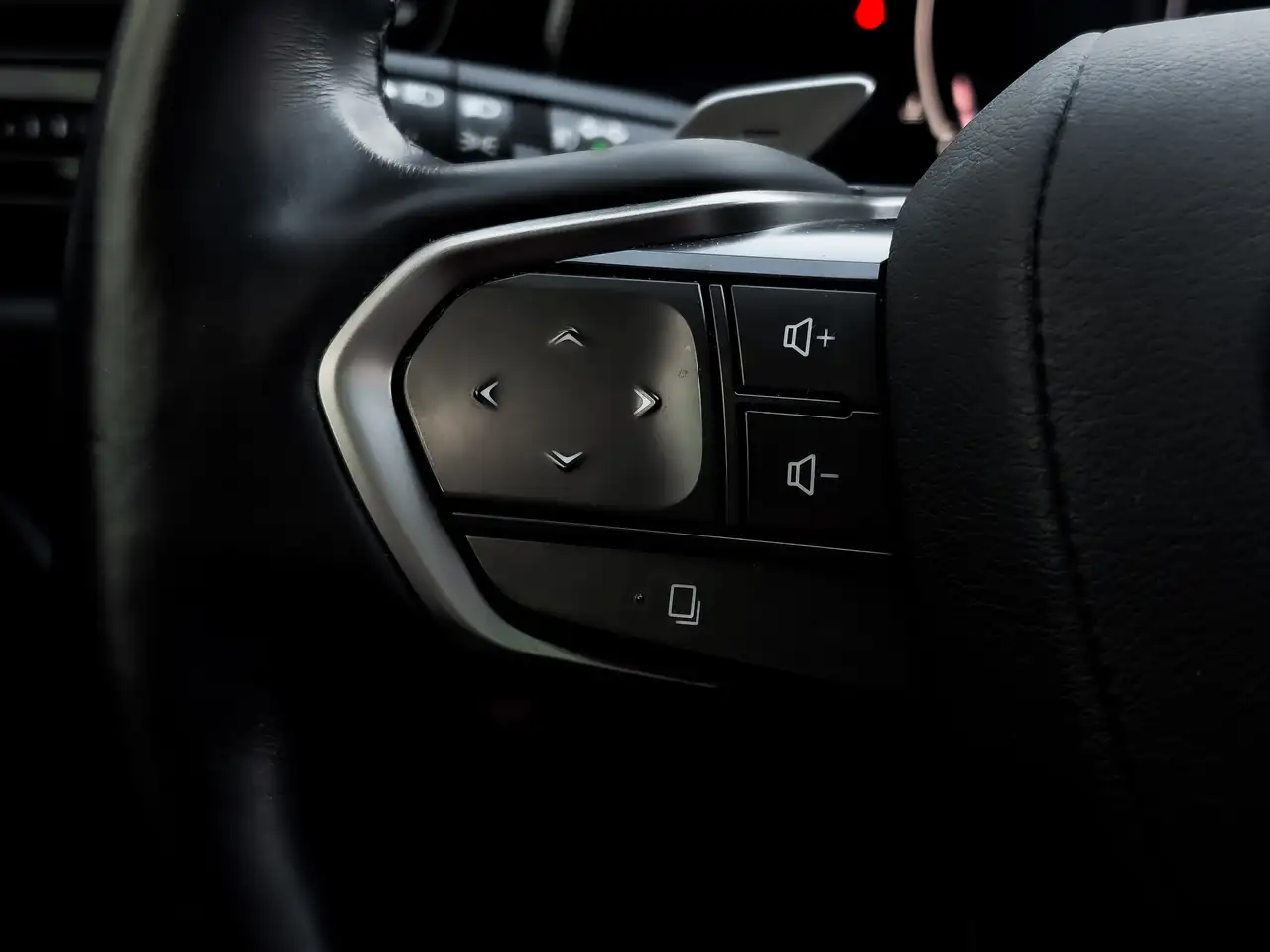Lexus NX photo Lexus NX