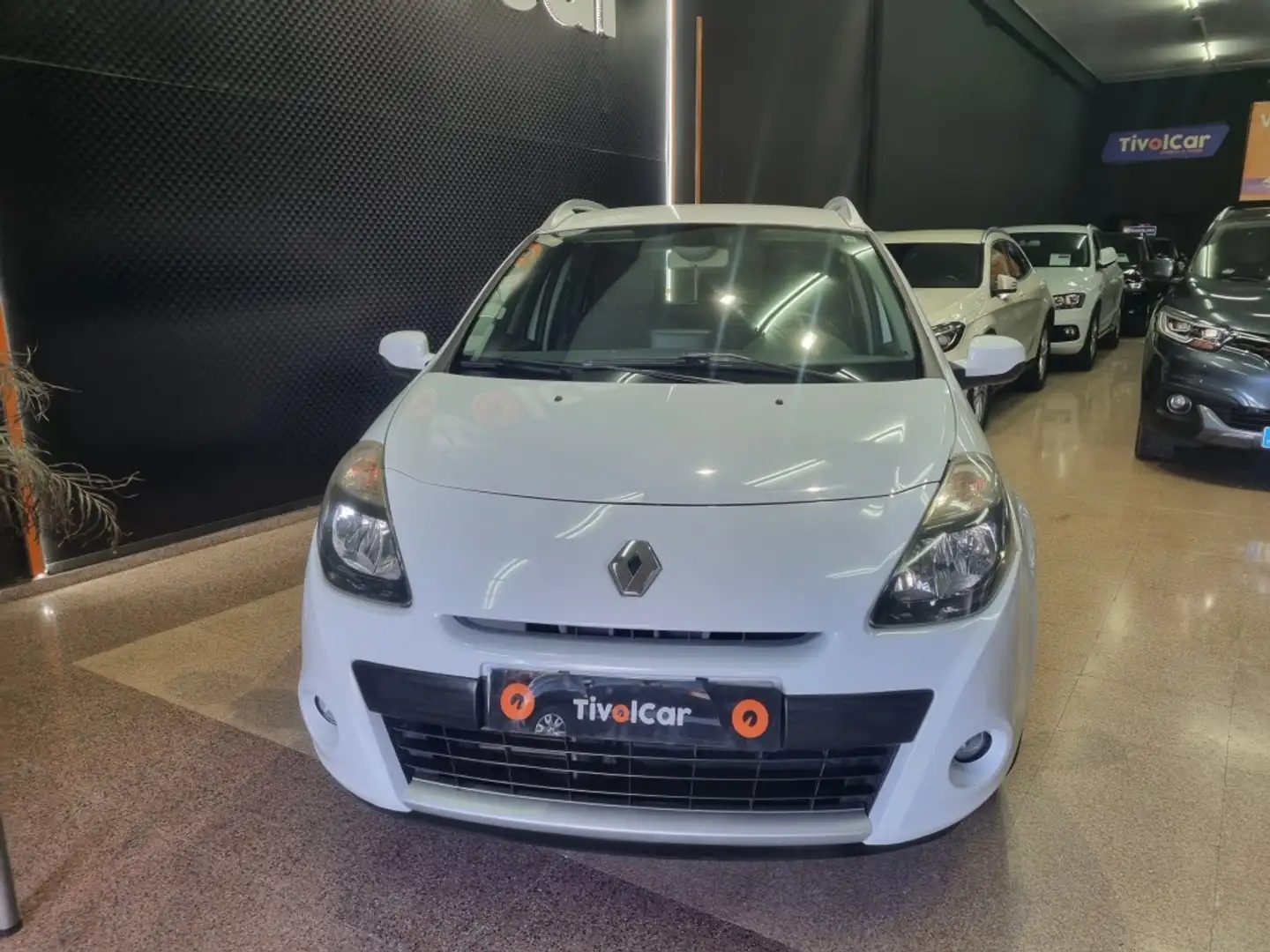 Renault Clio Grand Tour 1.2 TCE Tom Tom Edition Blanco - 2
