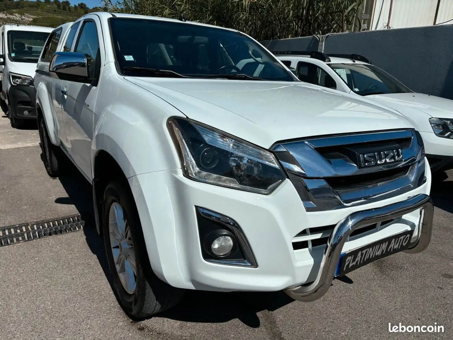 Isuzu D-Max II (3) Space Solar Ddi 163 PRIX TTC Blanc - 2