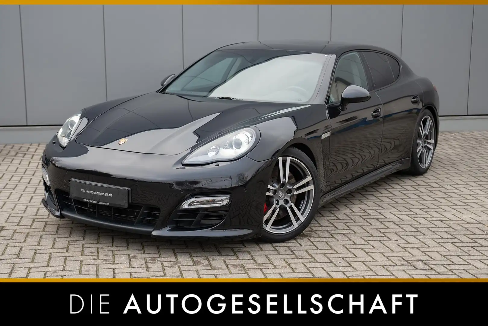 Porsche Panamera GTS 4.8 V8*BI-XENON*NAVI*SHD*PASM*2.HD* Noir - 1