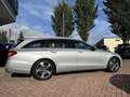 Mercedes-Benz E 220 d 4Matic Plateado - thumbnail 4