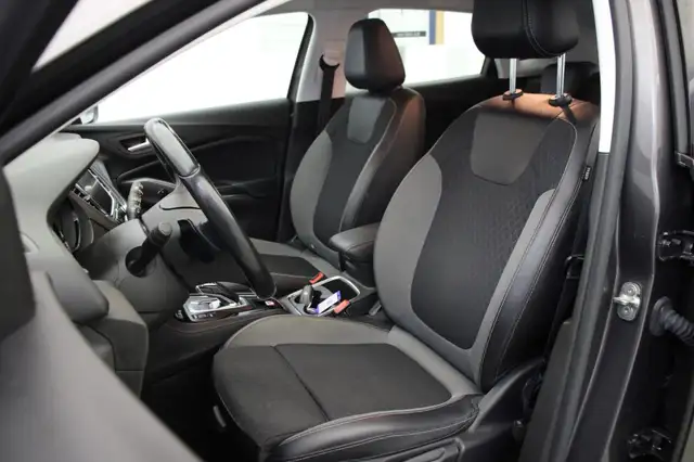 Opel Grandland X view 11
