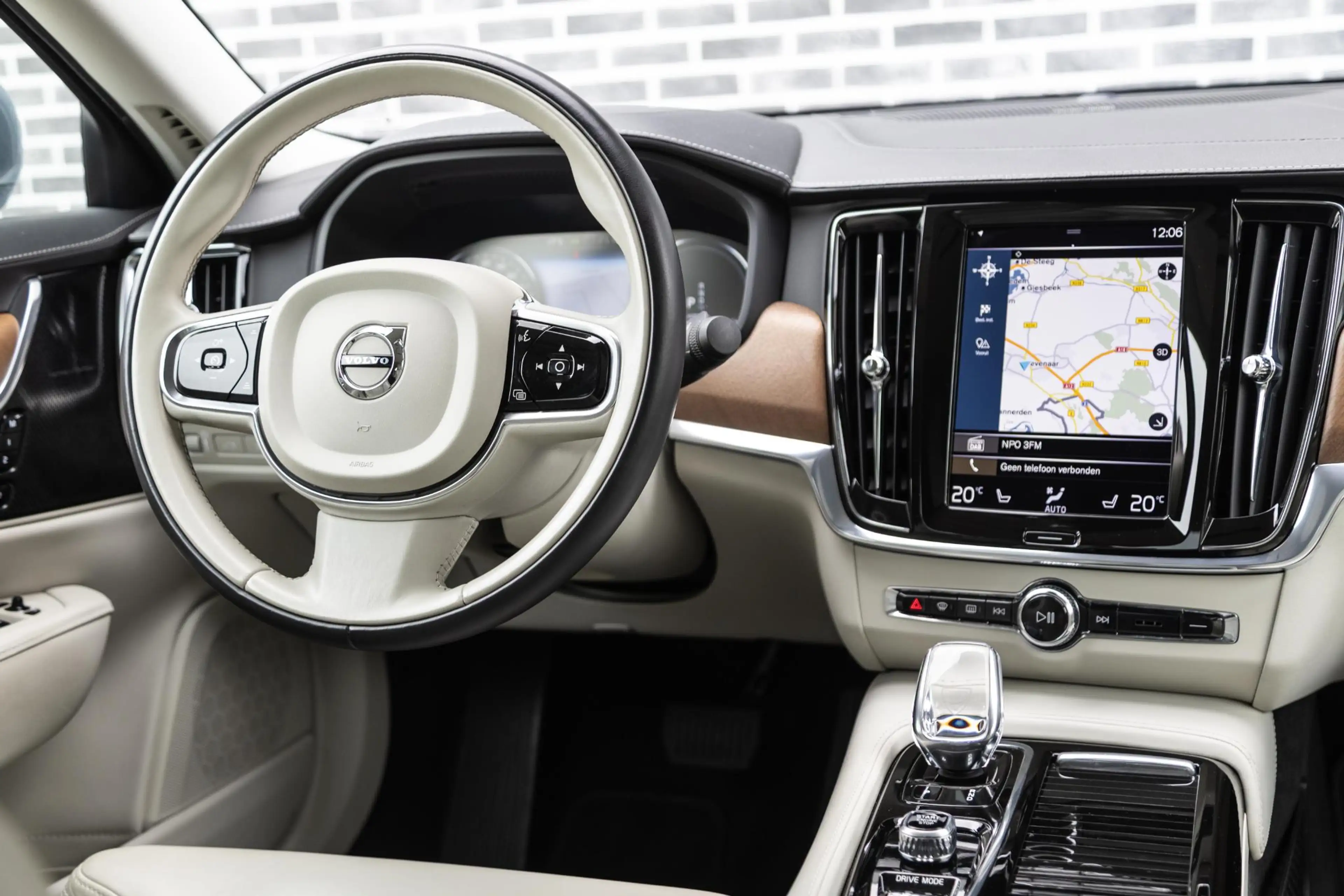 Volvo S90 2.0 T8 AWD Inscription | Plug-In Hybride (PHEV) | — photo 7