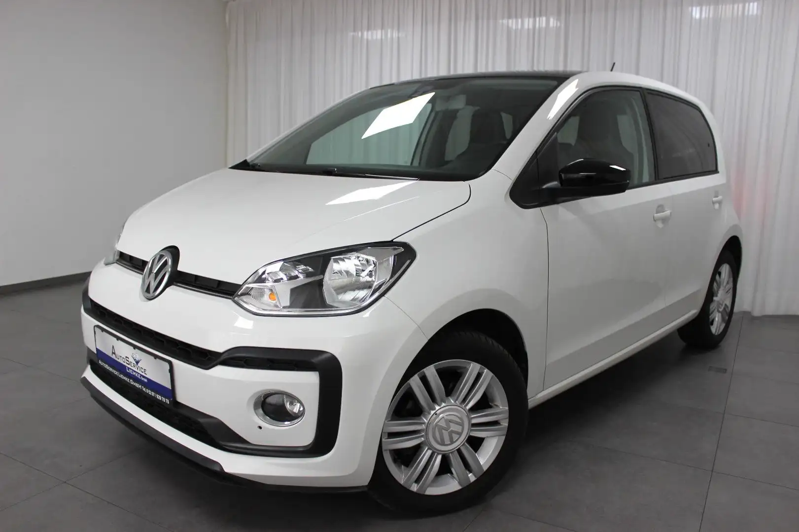 Volkswagen up! 90PS 5-Türer Sitzhzg. Tel. M&S Tempom. Weiß - 1