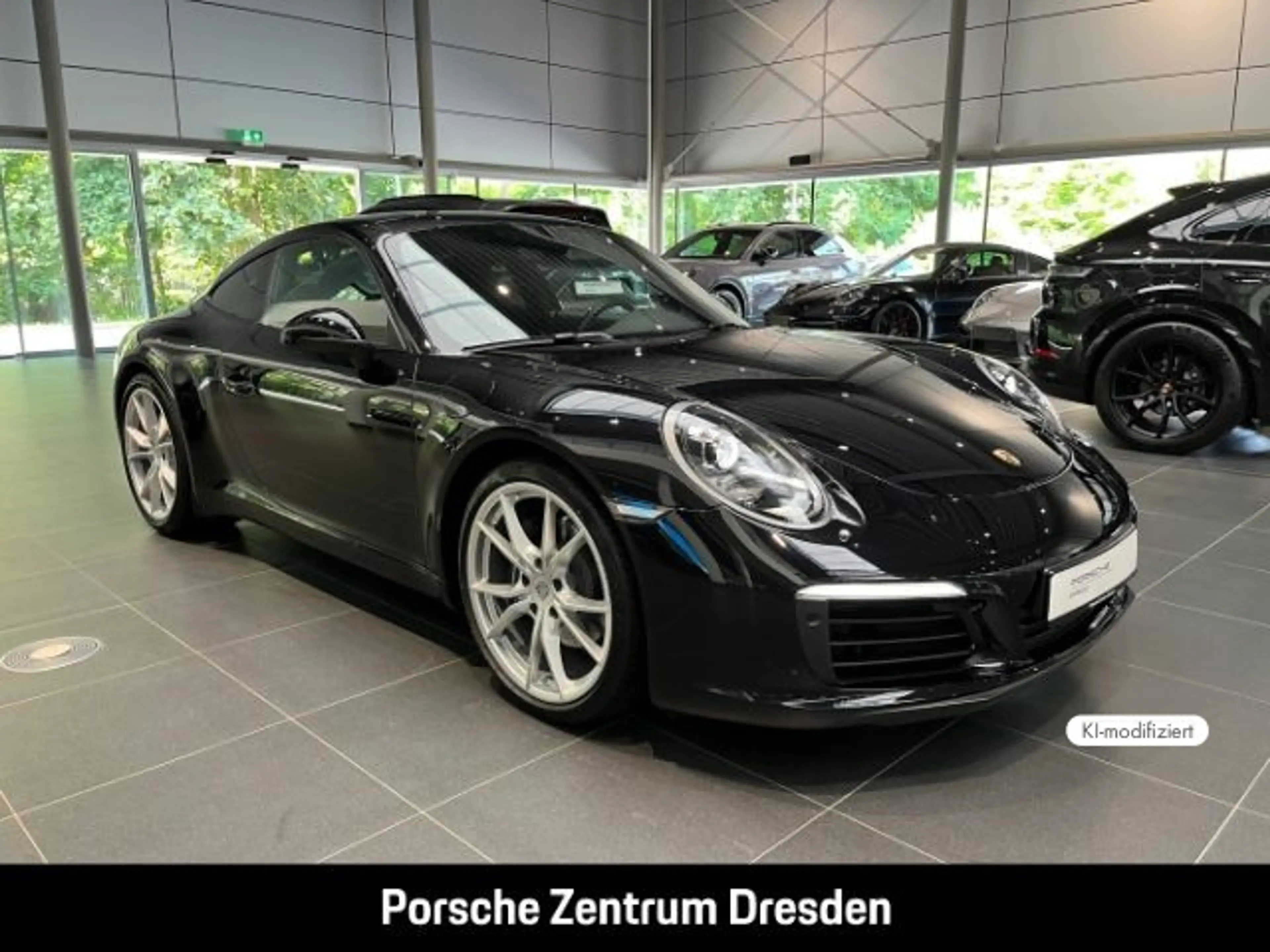 Porsche 991 -2 (911) Carrera — photo 11