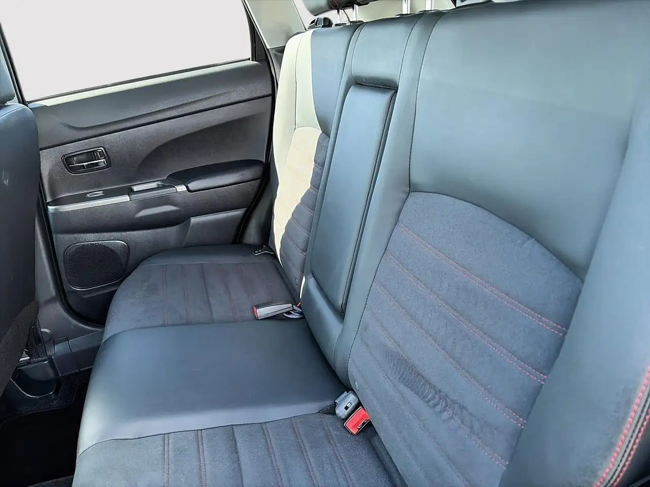 Mitsubishi RVR снимка Mitsubishi RVR