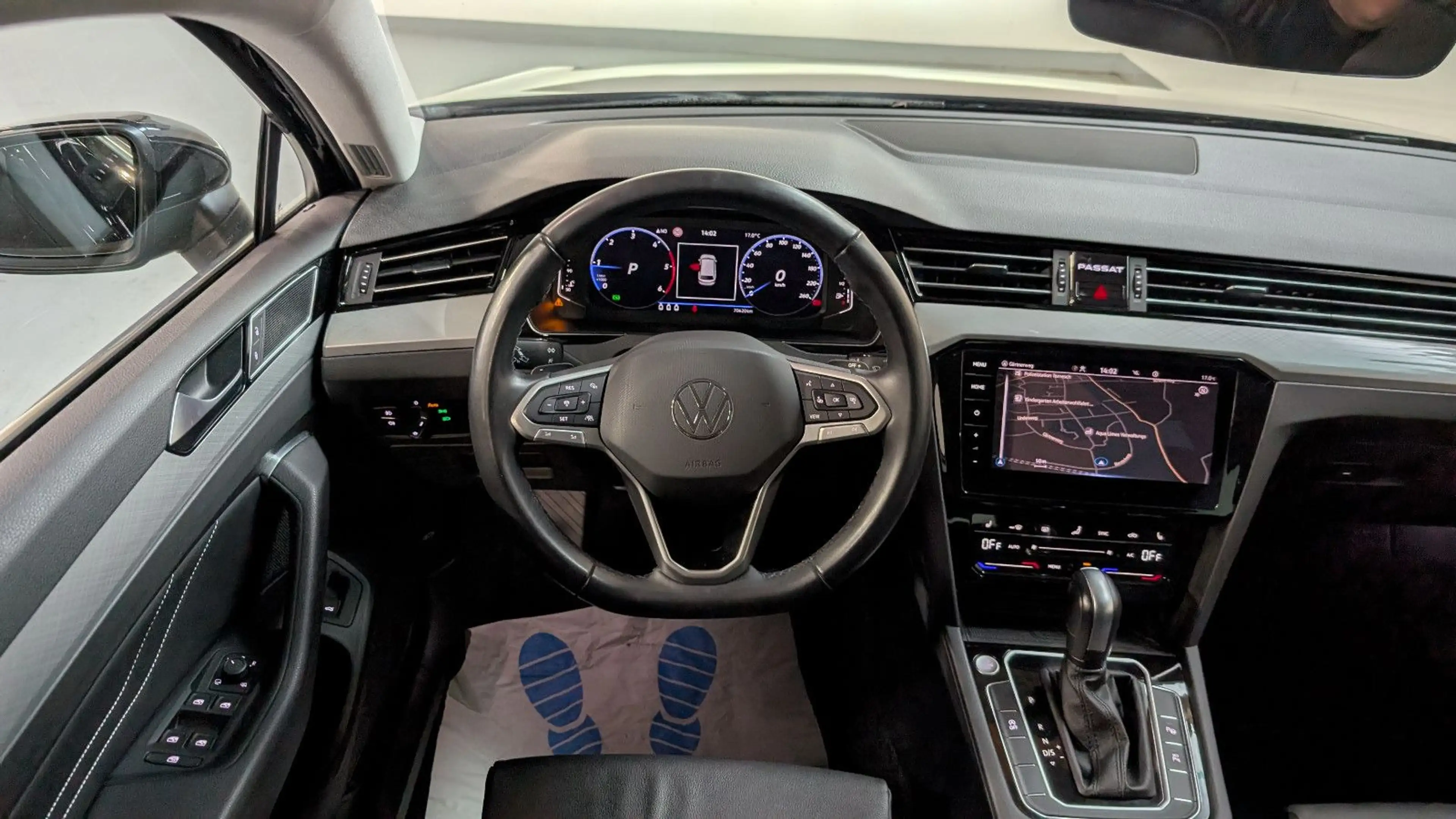 Volkswagen Passat Variant Passat 2.0 TDI AID+ACC+360°+LEDER+MATRIX+AHK — photo 9
