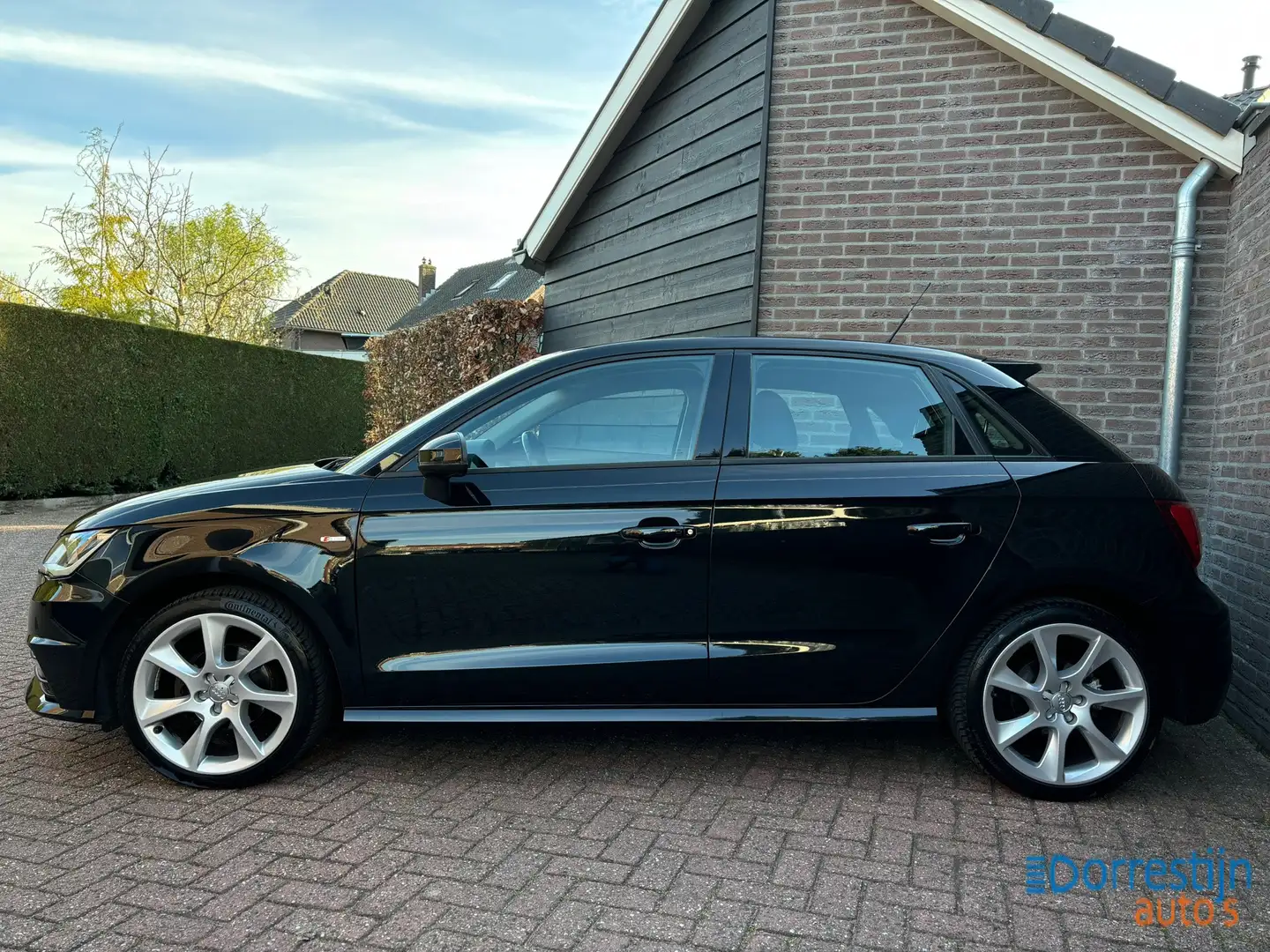 Audi A1 Sportback 1.0 TFSI Sport Pro Line S S-Line | Airco Noir - 2