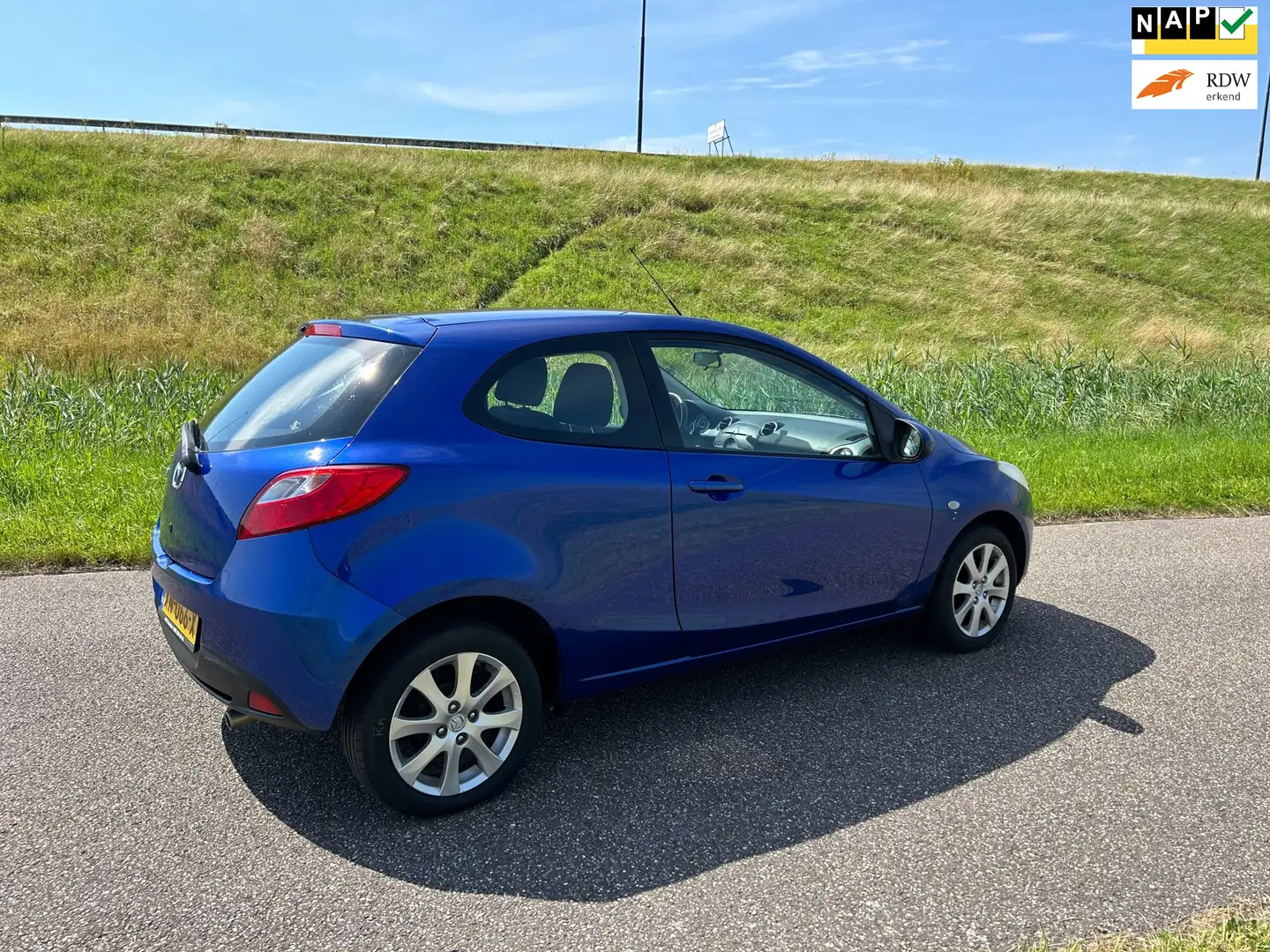 Mazda 2 1.3 S-VT Exclusive Blauw - 1