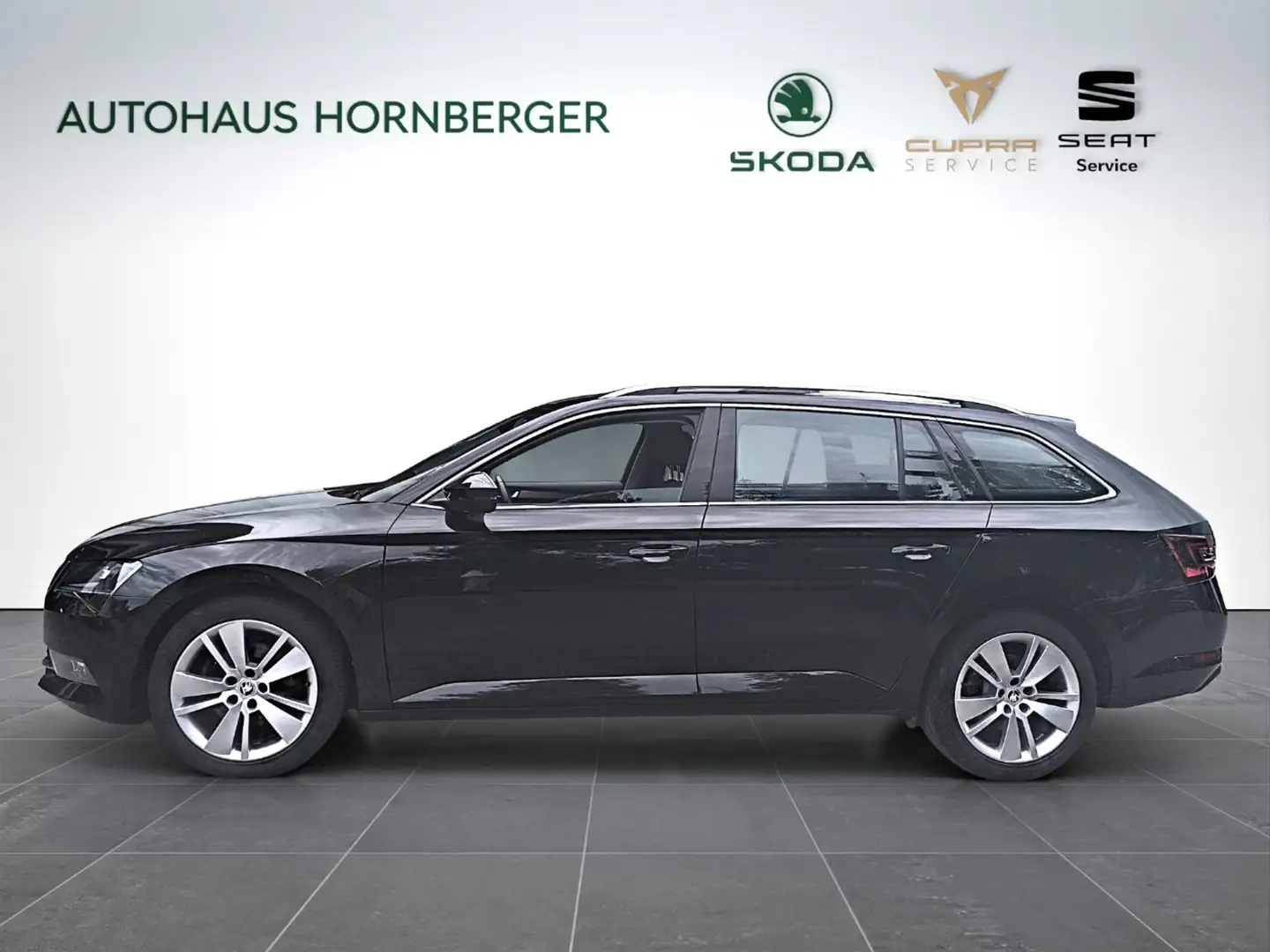 Skoda Superb Kombi Style Navi Memory18"LM Tempomat Virt.Pedal Schwarz - 2