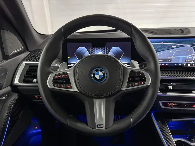 BMW X5 view 12