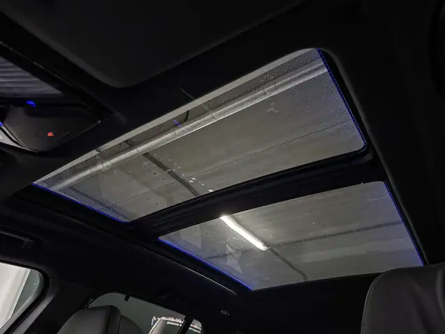 BMW X5 view 10