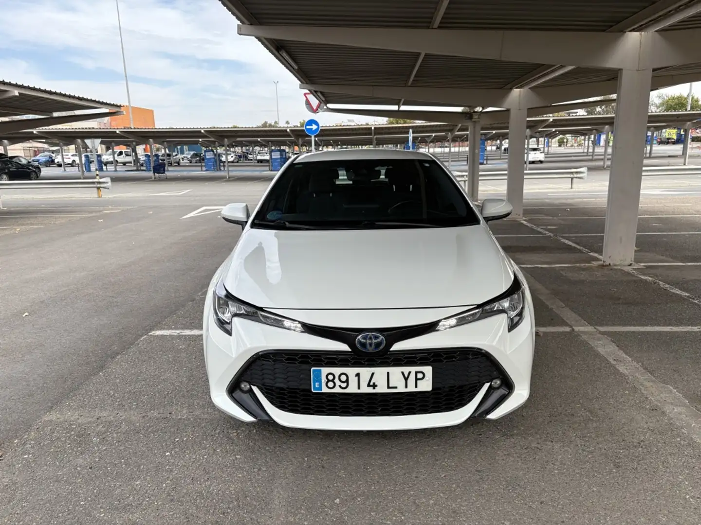 Toyota Corolla 125H Active Tech Blanco - 2