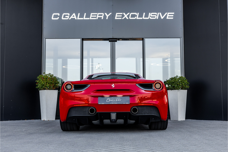 Ferrari 488 3.9 GTB HELE - Carbon | Keramisch — photo 6