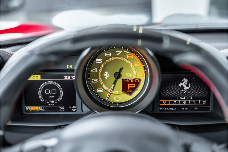 Ferrari 488 3.9 GTB HELE - Carbon | Keramisch — photo 12