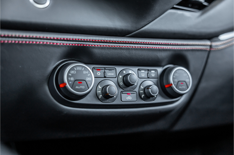 Ferrari 488 3.9 GTB HELE - Carbon | Keramisch — photo 14