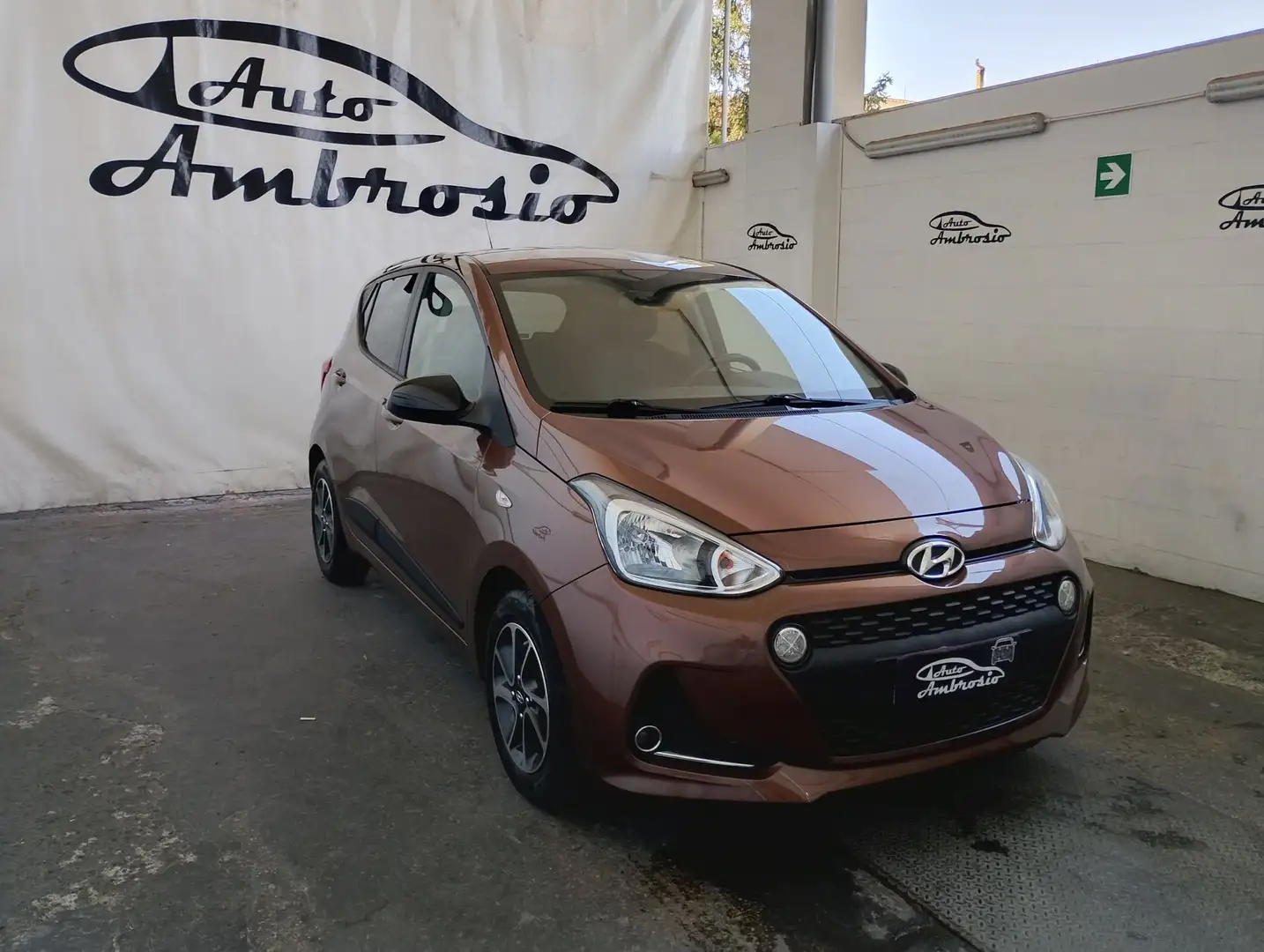 Hyundai i10 i10 1.0 MPI Prime cerchi in lega TUA DA 149,00 EU Bronce - 2