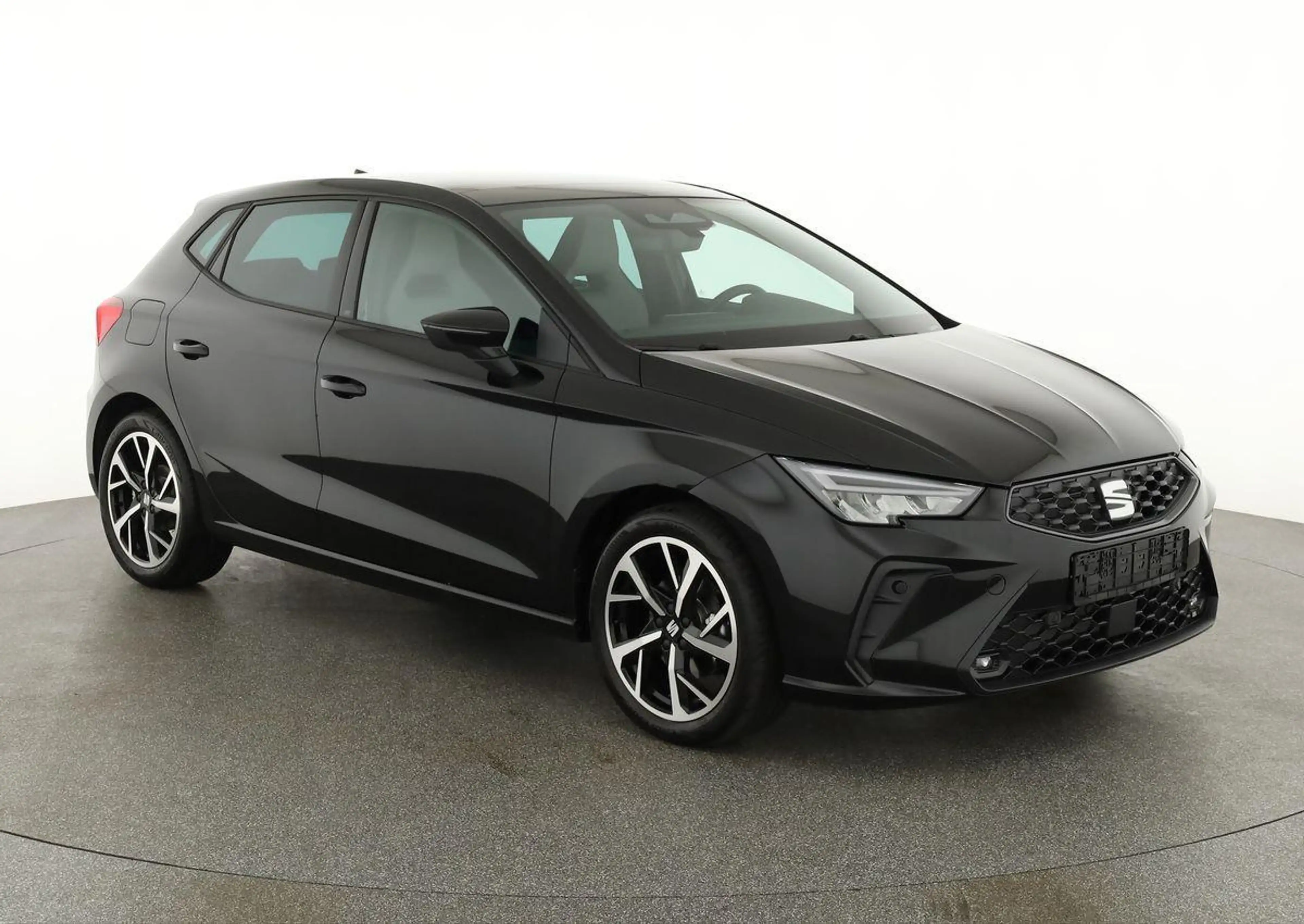 SEAT Ibiza 1.5 TSI 110 kW FR DSG FR, Pano, Navi, ACC, Kame...