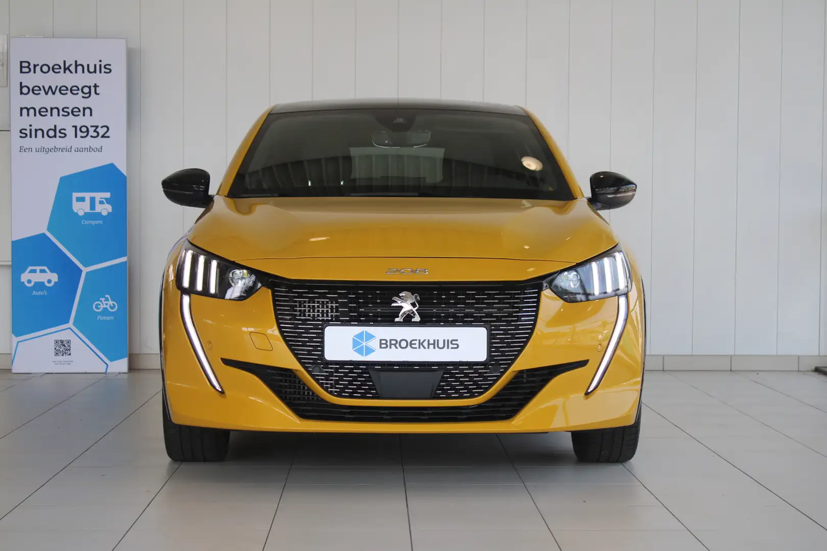 Peugeot 208 1.2 Turbo 100-PK EAT8 AUTOMAAT GT | PANORAMADAK | Amarillo - 2