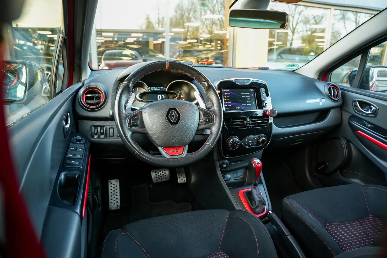 Renault Clio 1.6 R.S. Navigatie PDC Cruise Stoelverwarming AUTO Rojo - 2