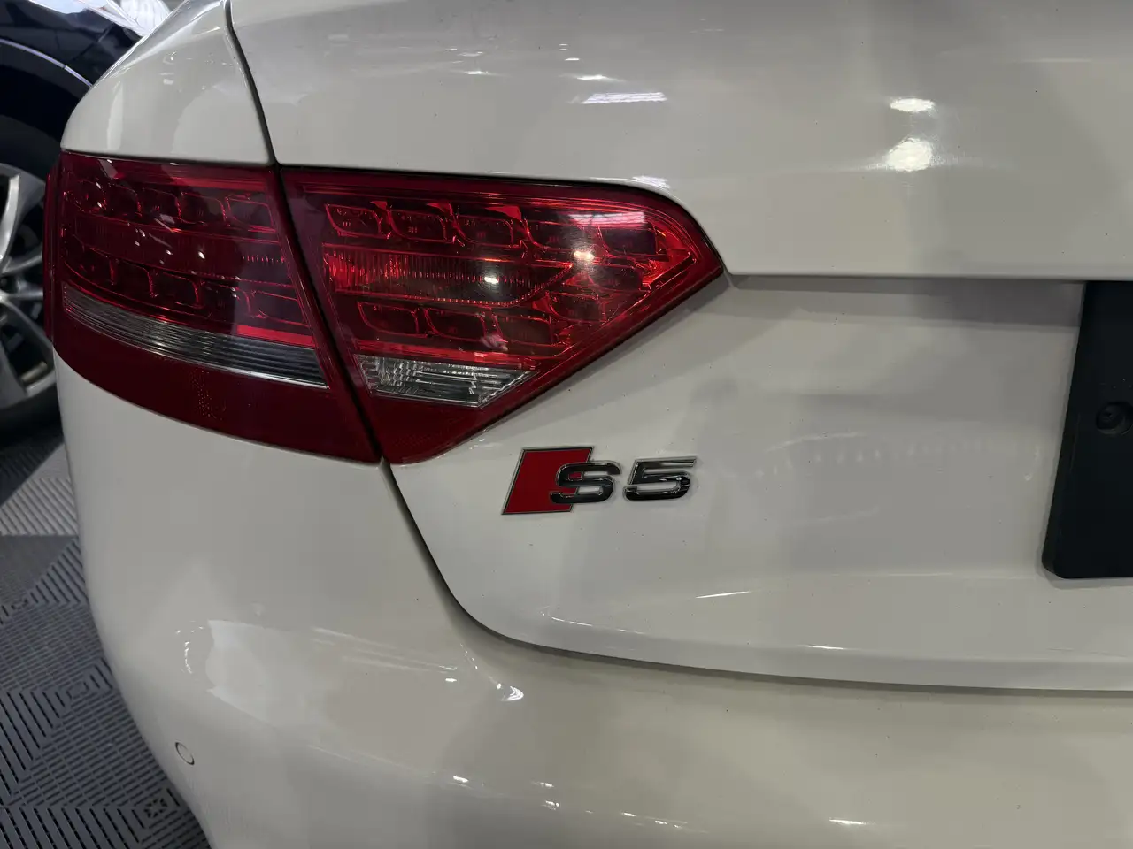Audi S5 снимка Audi S5