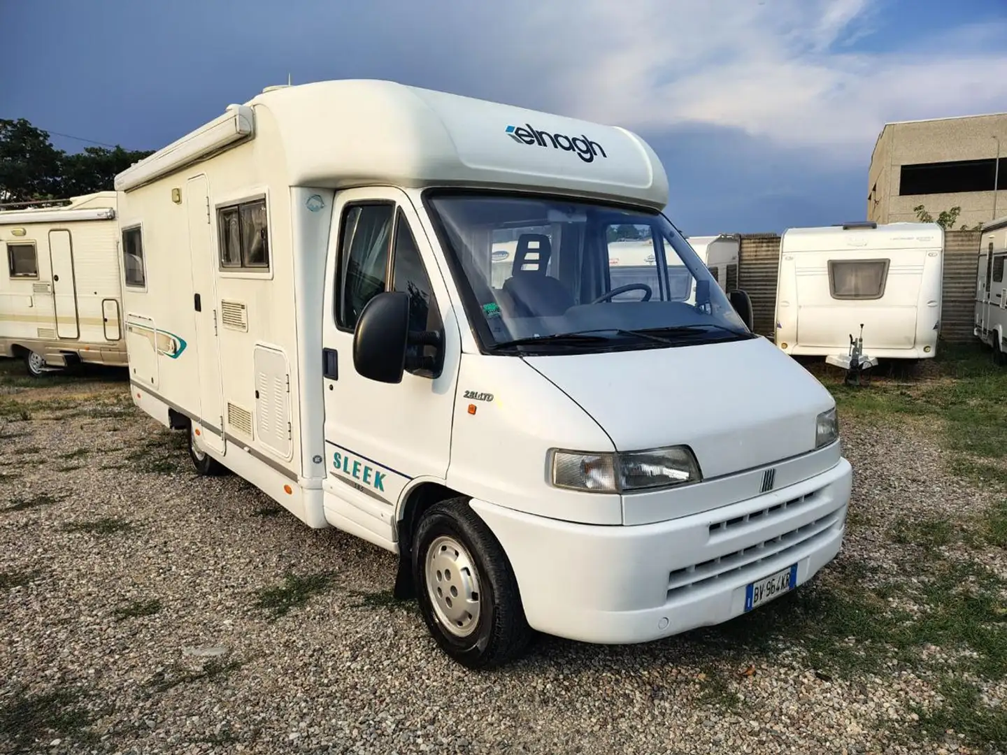 Elnagh SLEEK 585 Bianco - 1
