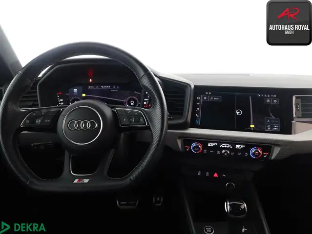 Audi A1 view 10